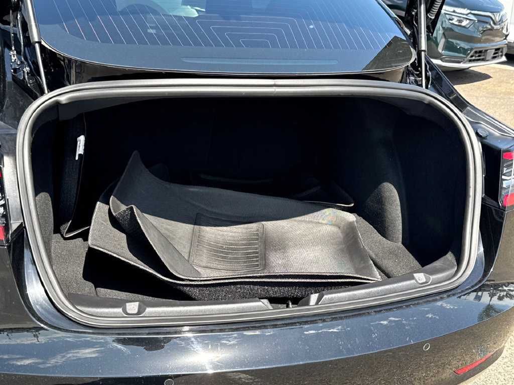 Used 2019 Tesla Model 3 Standard Range Plus RWD image 11