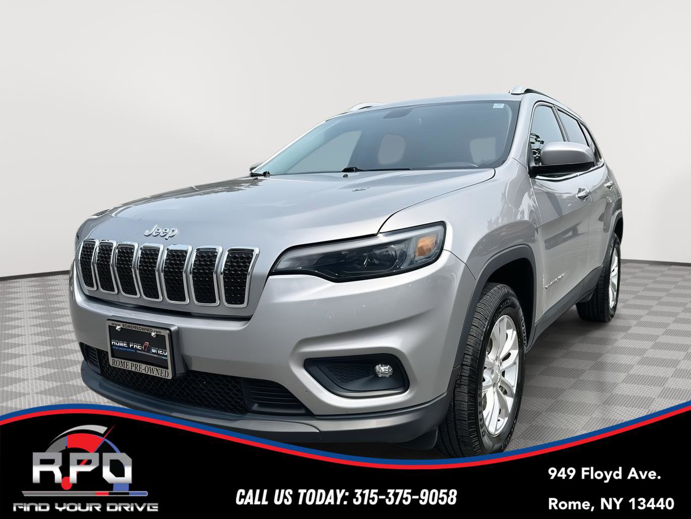 Used 2019 Jeep Cherokee Latitude w/ Cold Weather Group