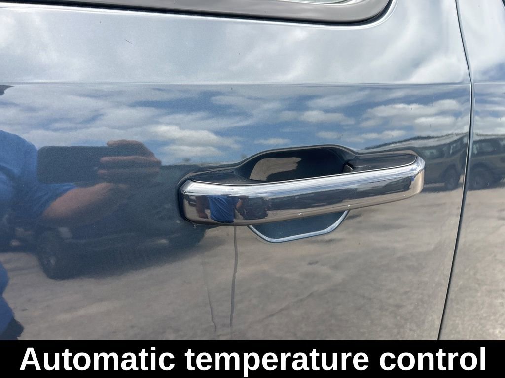 Used 2024 Jeep Wagoneer Series II image 21