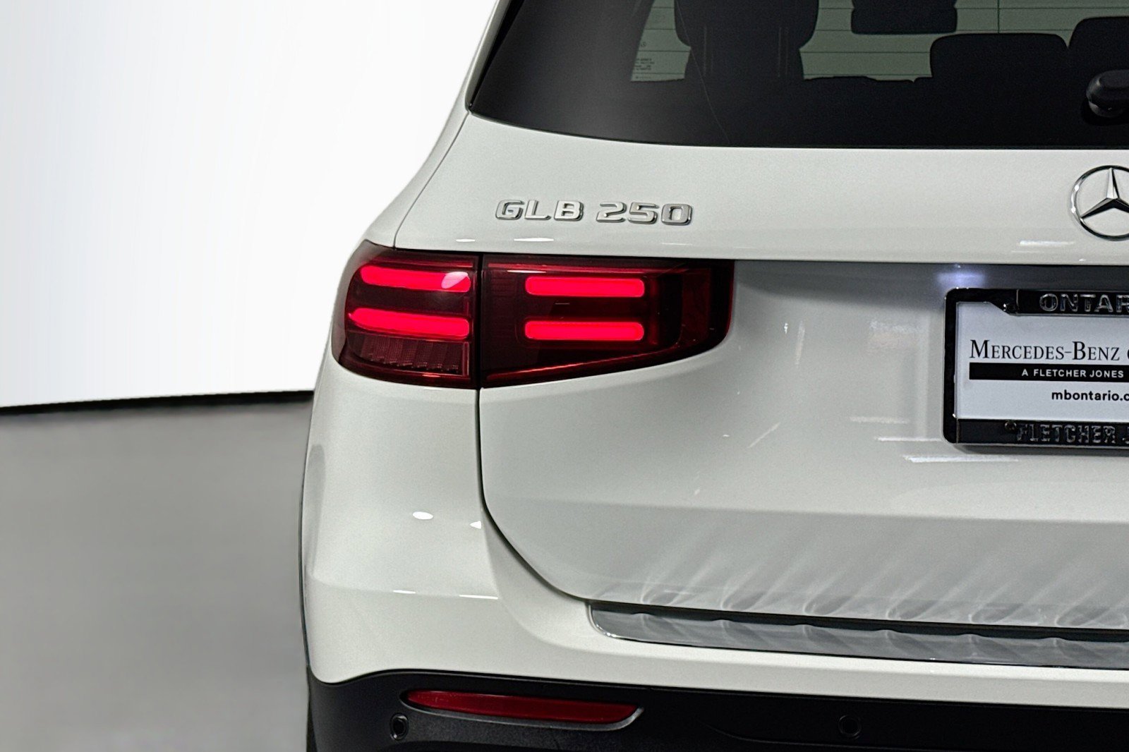 Used 2025 Mercedes-Benz GLB 250 GLB 250 image 15