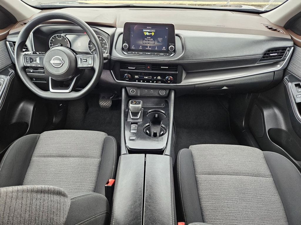 Used 2023 Nissan Rogue SV image 18