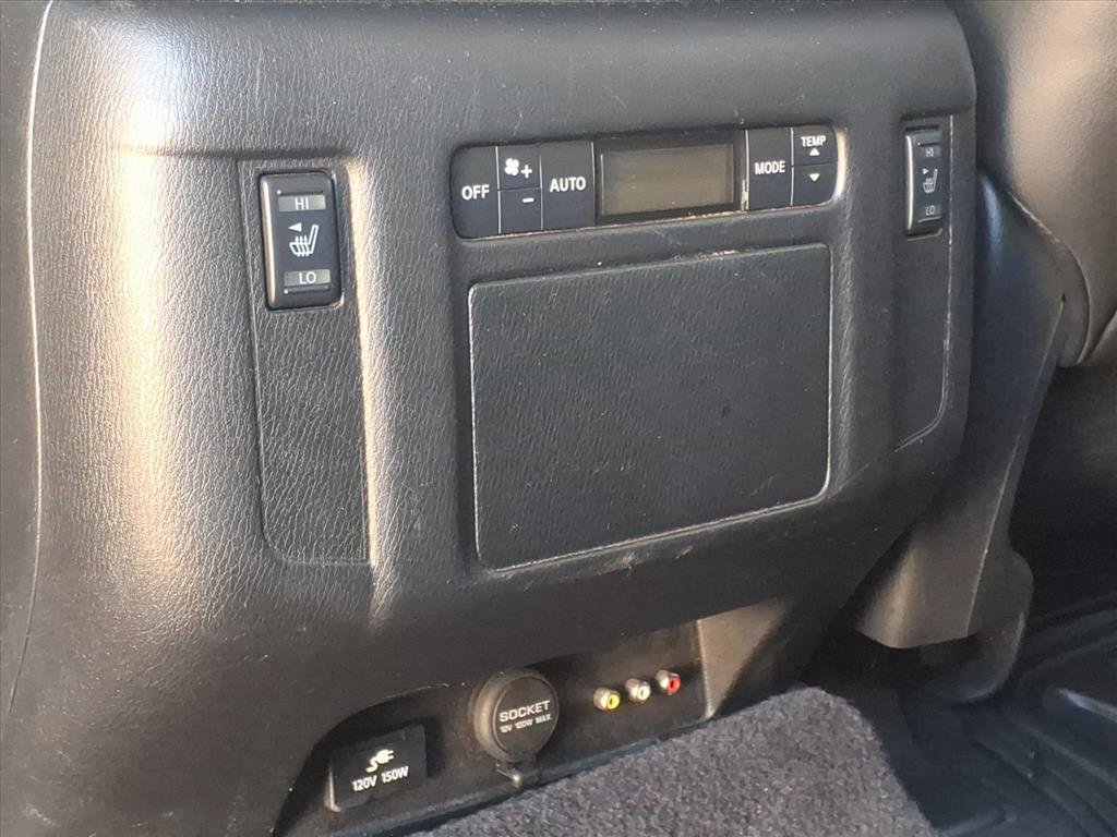 Used 2014 INFINITI QX80 4WD w/ Theater Package image 18