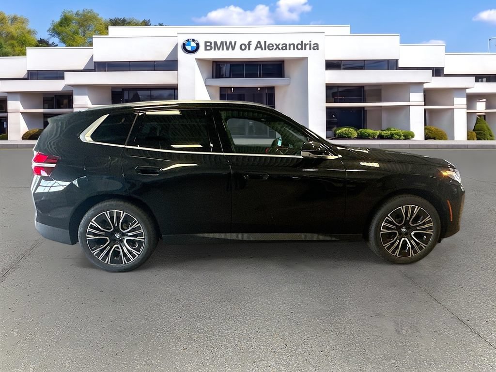 Used 2026 BMW X3 xDrive30i w/ Premium Package AWD/4WD image 4