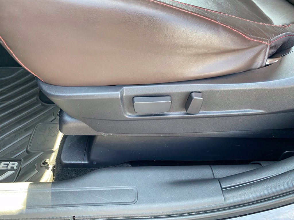 Used 2018 Mitsubishi Outlander GT AWD/4WD image 16