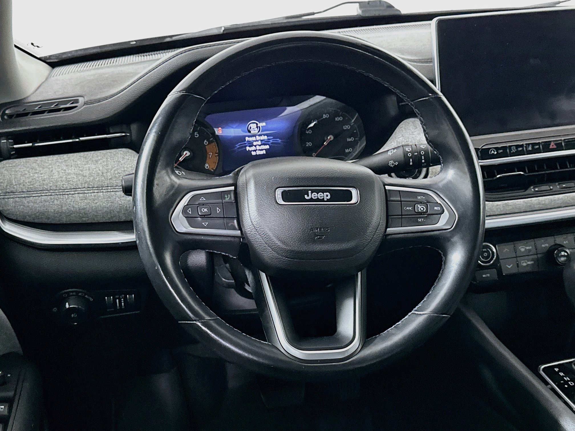 Used 2022 Jeep Compass Latitude w/ Convenience Group FWD image 18