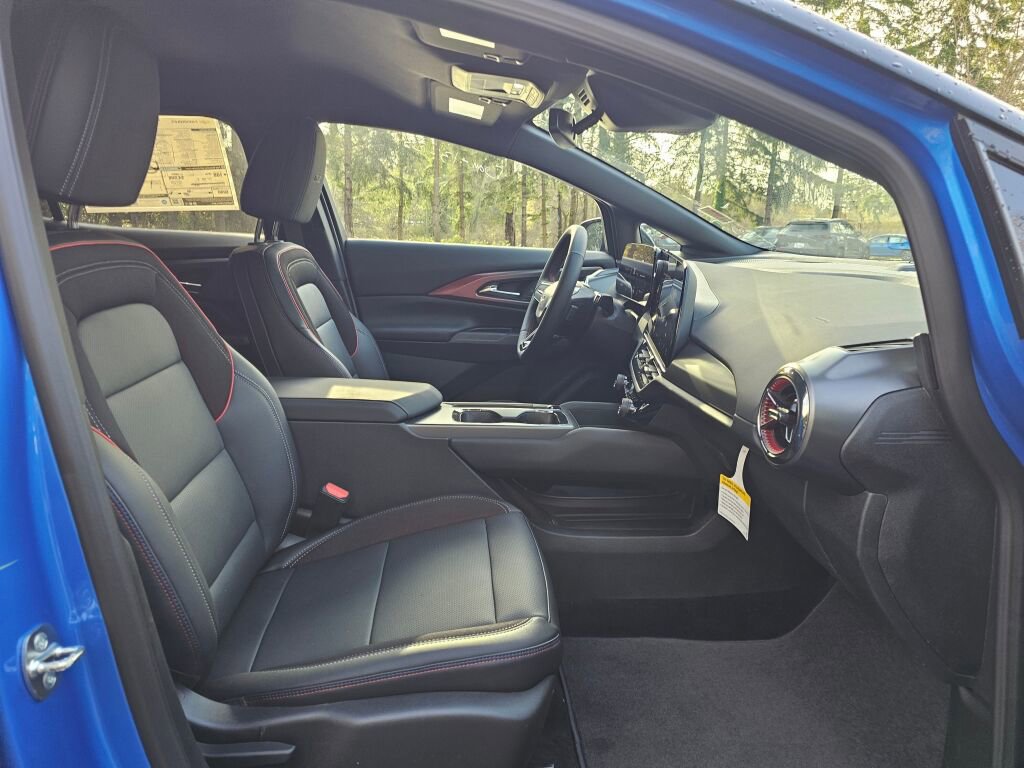 New 2026 Chevrolet Equinox EV RS FWD image 28