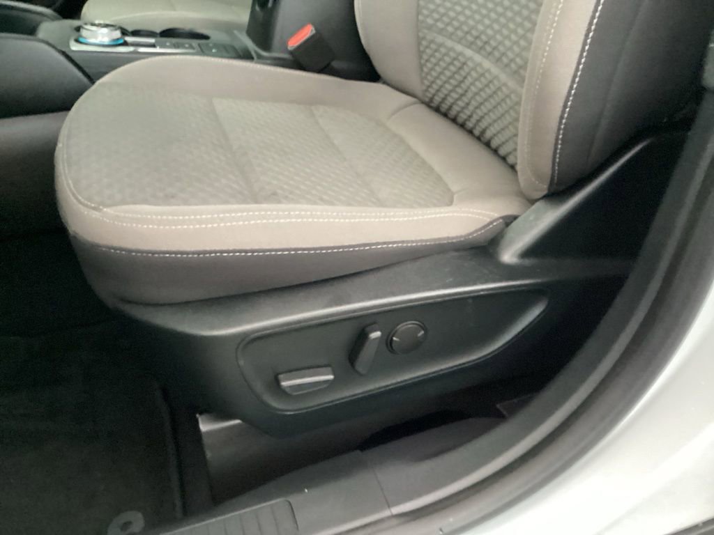 Used 2022 Ford Escape SE w/ Convenience Package image 26