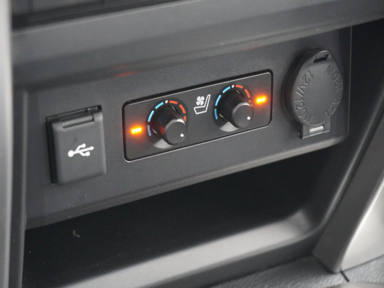 Used 2023 Toyota 4Runner Limited image 27