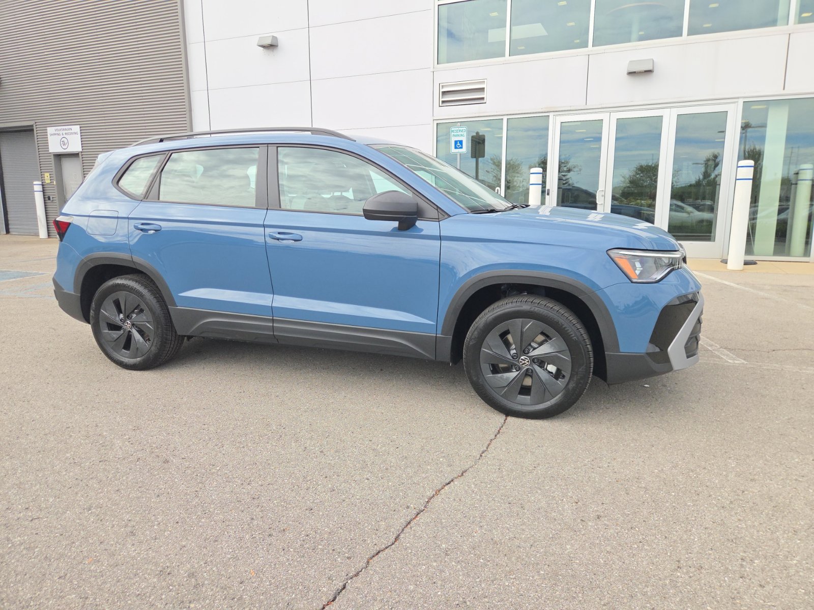 New 2027 Volkswagen Taos S FWD image 3