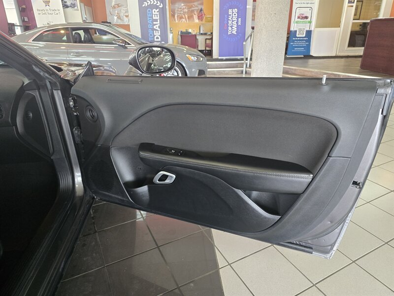 Used 2021 Dodge Challenger R/T RWD image 11