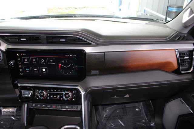 Used 2024 GMC Sierra 2500 Denali w/ Denali Reserve Package image 30