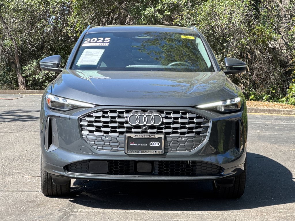 Used 2025 Audi Q5 Premium Plus w/ Premium Plus AWD/4WD image 18