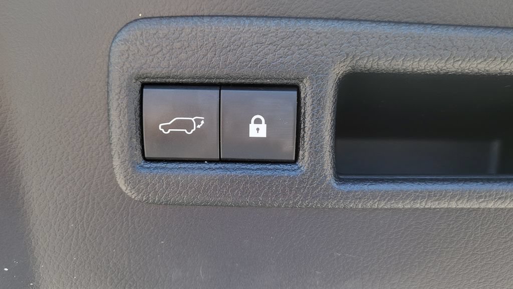 Used 2018 Lexus NX 300 F Sport w/ F Sport Premium Package FWD image 17