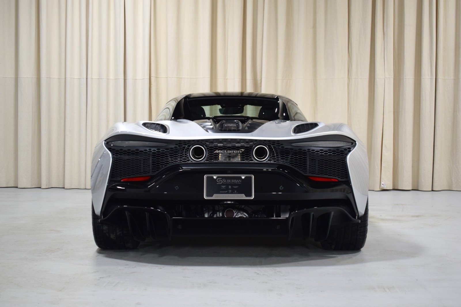 New 2025 McLaren Artura Spider image 13