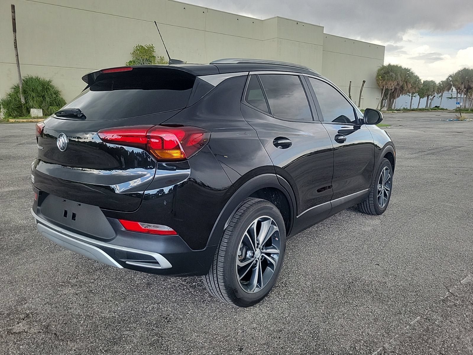 Used 2023 Buick Encore GX Select FWD image 6