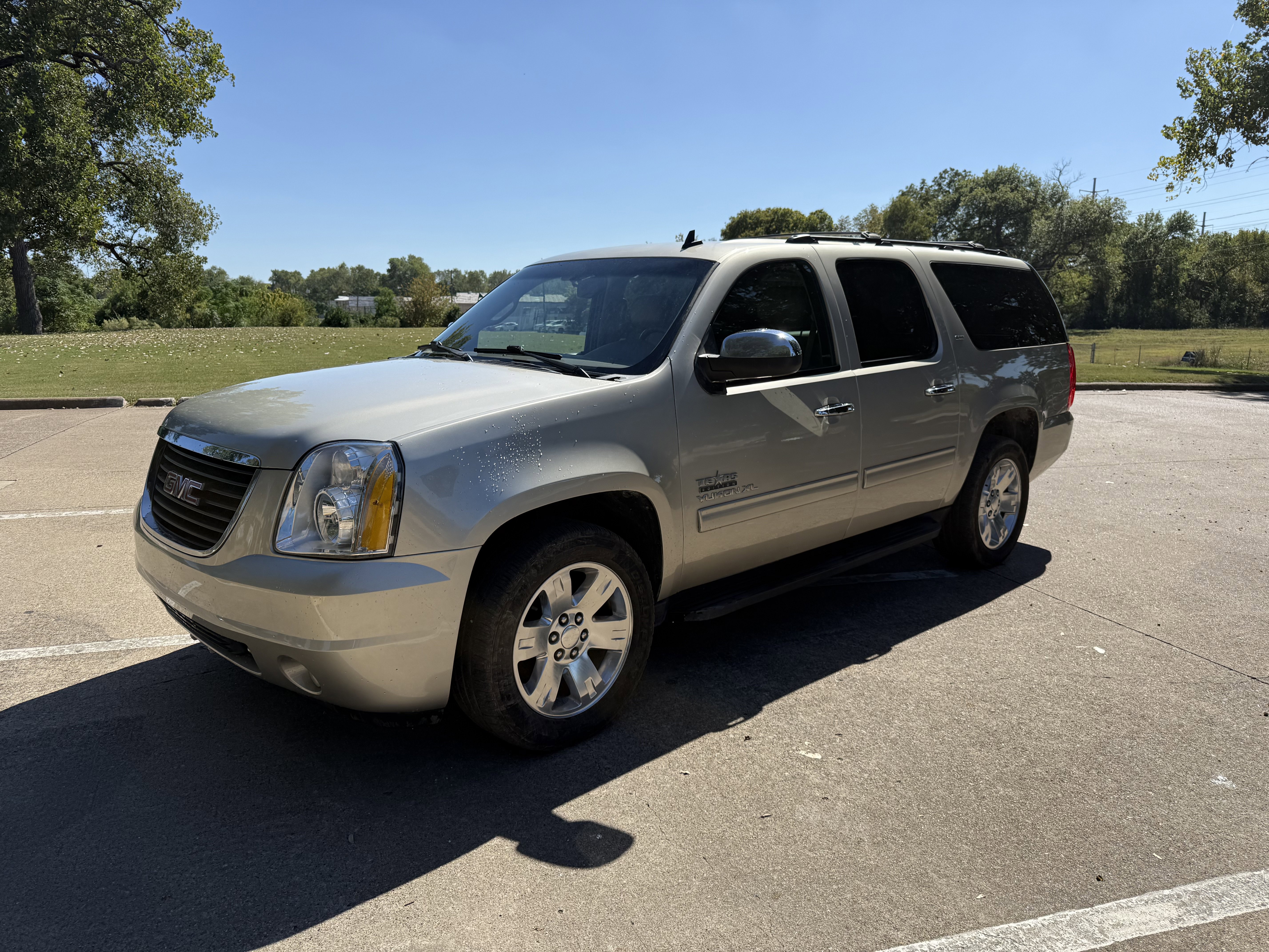 Used 2013 GMC Yukon XL SLT w/ Texas Edition