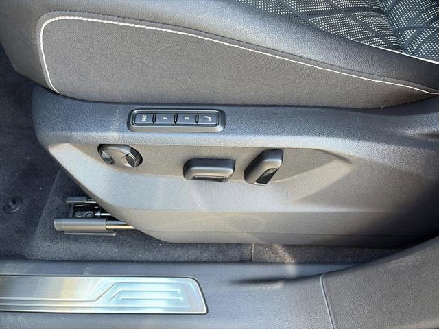 New 2026 Volkswagen Atlas SEL Premium R-Line image 17