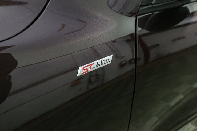 Used 2023 Ford Escape ST-Line w/ Tech Pack #1 image 7