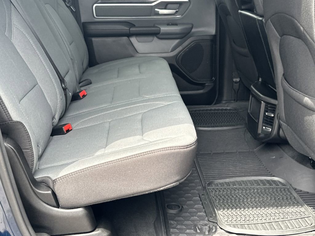 Used 2022 RAM 1500 Big Horn AWD/4WD image 16