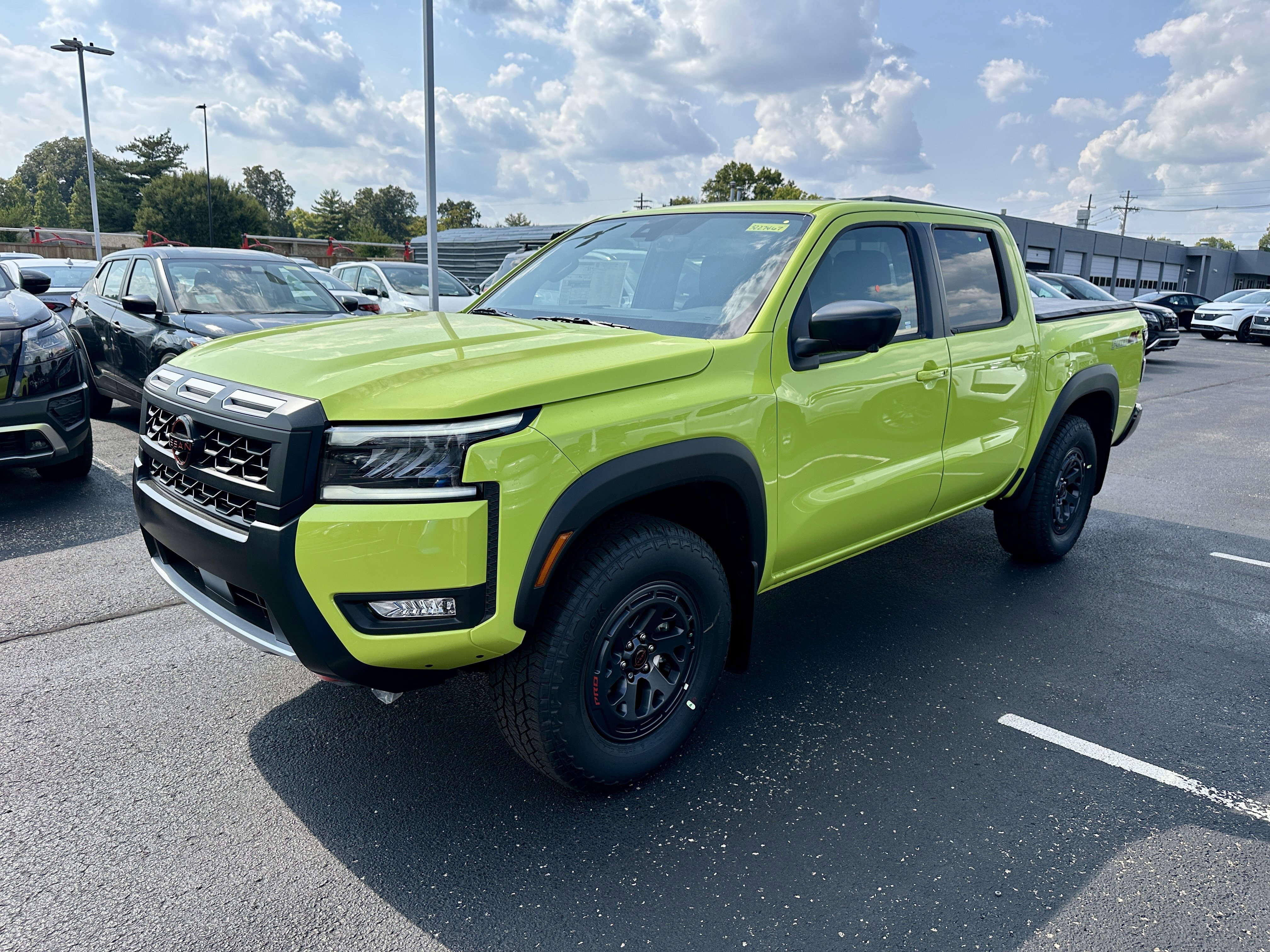 New 2026 Nissan Frontier PRO-4X w/ Pro Premium Package AWD/4WD image 15