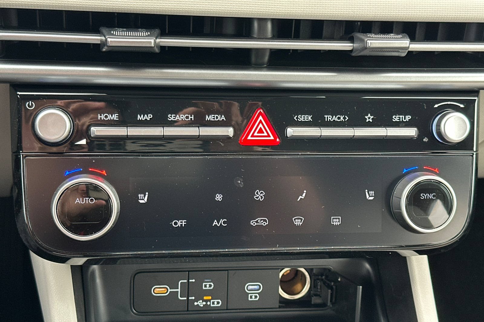 Used 2026 Hyundai Tucson SEL Plus FWD image 22