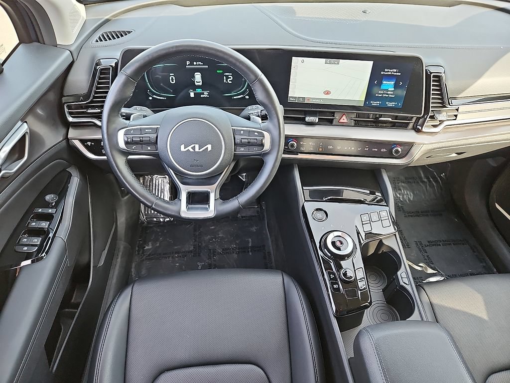Used 2023 Kia Sportage EX AWD/4WD image 11
