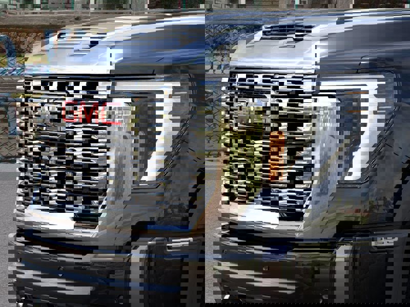 New 2025 GMC Sierra 3500 Denali w/ Denali Reserve Package image 13