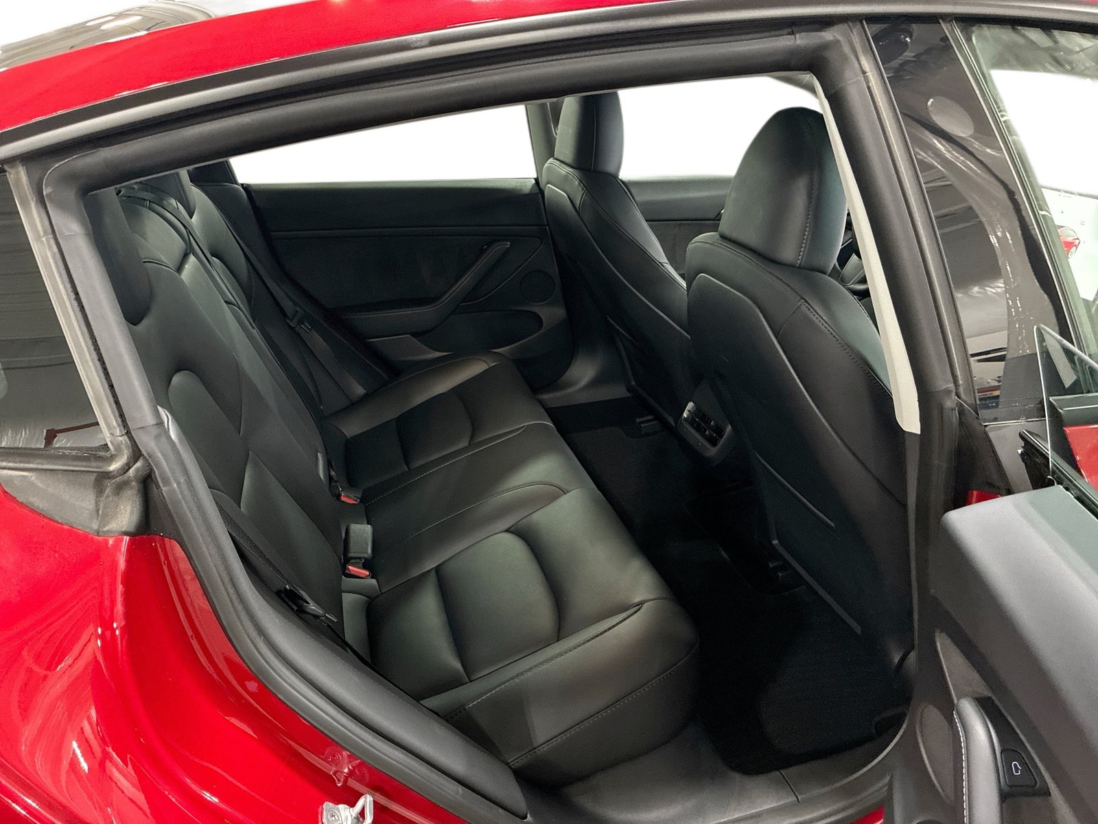 Certified 2023 Tesla Model 3 Standard Range RWD image 11