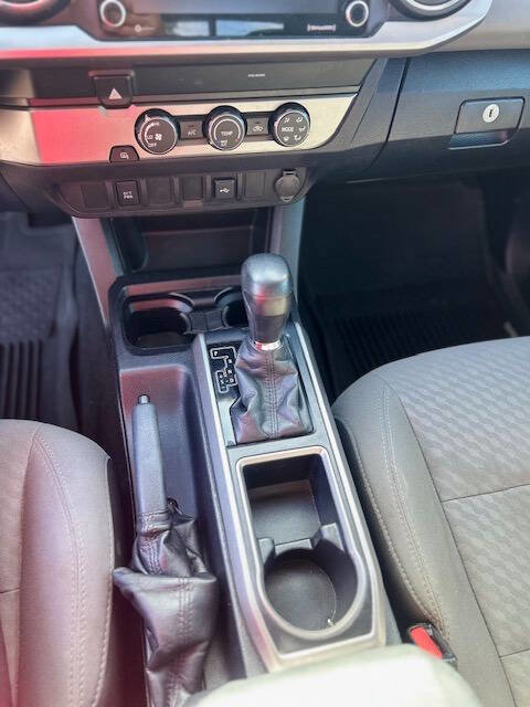 Used 2021 Toyota Tacoma SR5 image 23