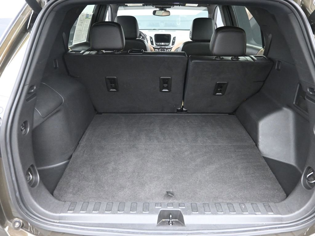Used 2023 Chevrolet Equinox Premier FWD image 9