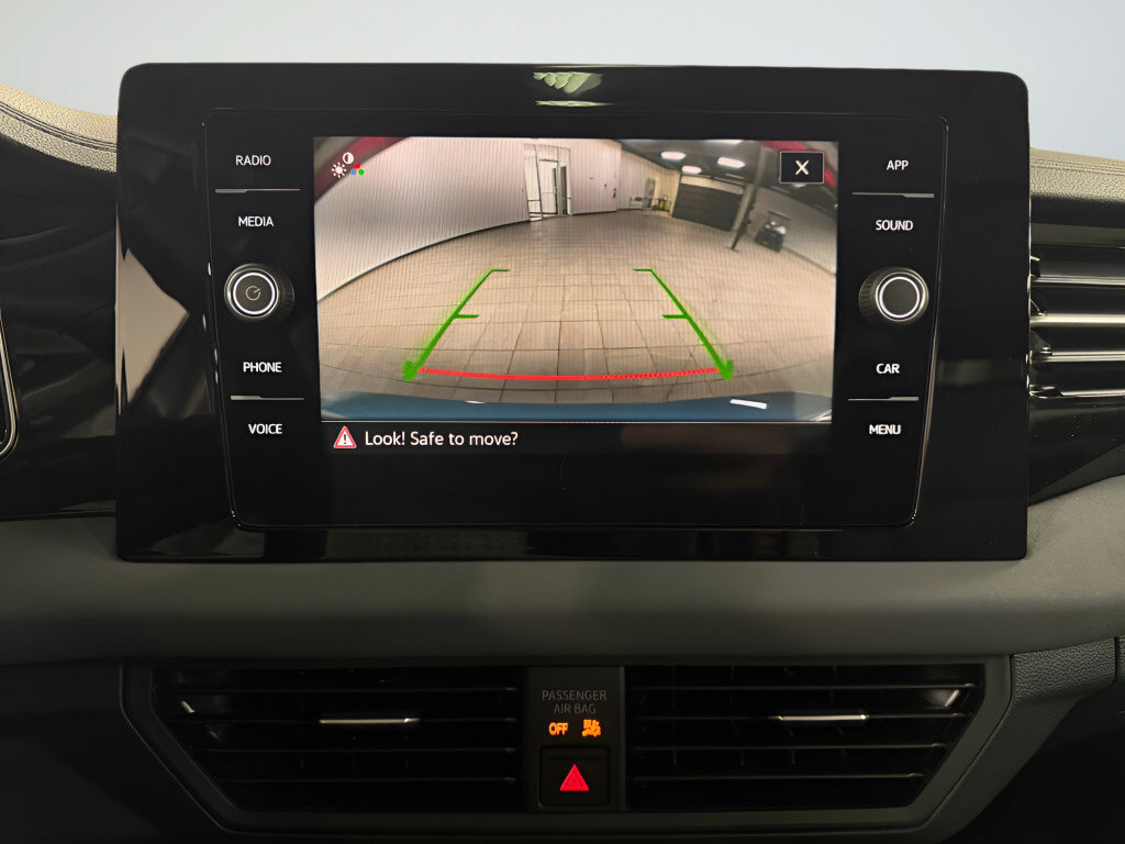 New 2026 Volkswagen Jetta SE FWD image 16