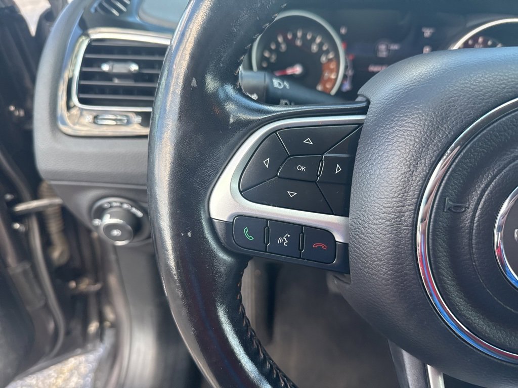 Used 2020 Jeep Compass Limited image 25