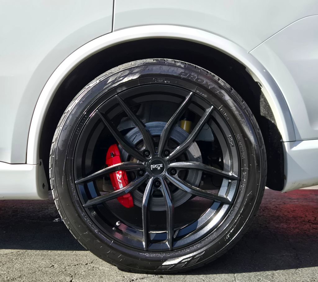 Used 2024 Dodge Durango SRT AWD/4WD image 8