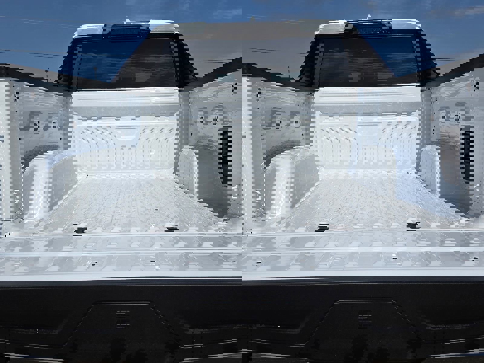 New 2026 Chevrolet Silverado EV LT image 23