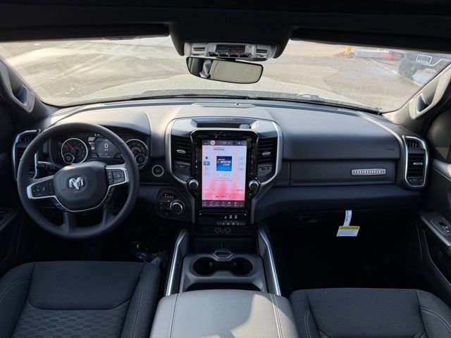 New 2026 RAM 1500 4x4 Crew Cab image 11