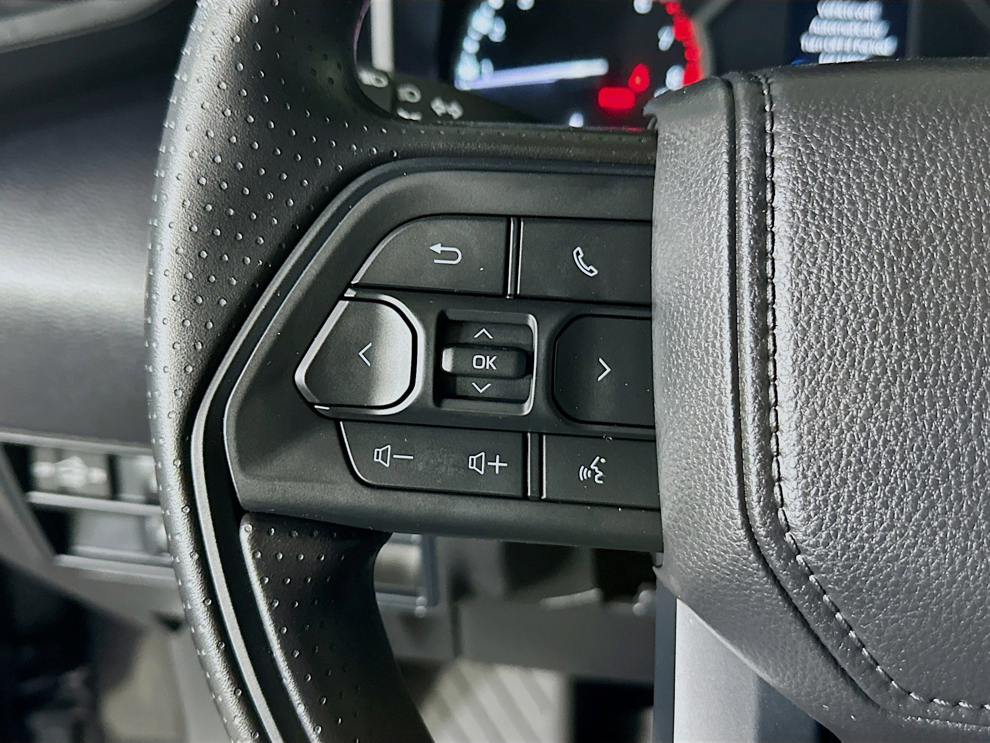Certified 2026 Toyota Tundra SR AWD/4WD image 16