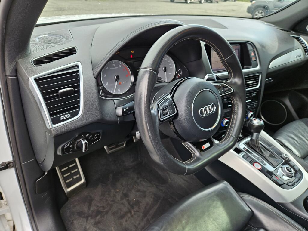 Used 2014 Audi SQ5 Premium Plus AWD/4WD image 17