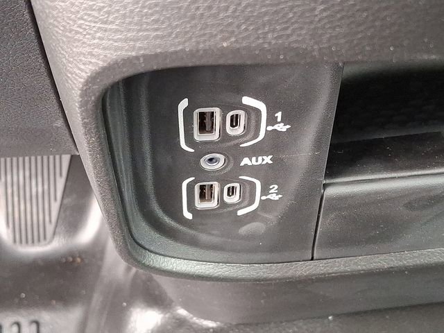 Used 2024 RAM 2500 Tradesman w/ Chrome Appearance Group image 21