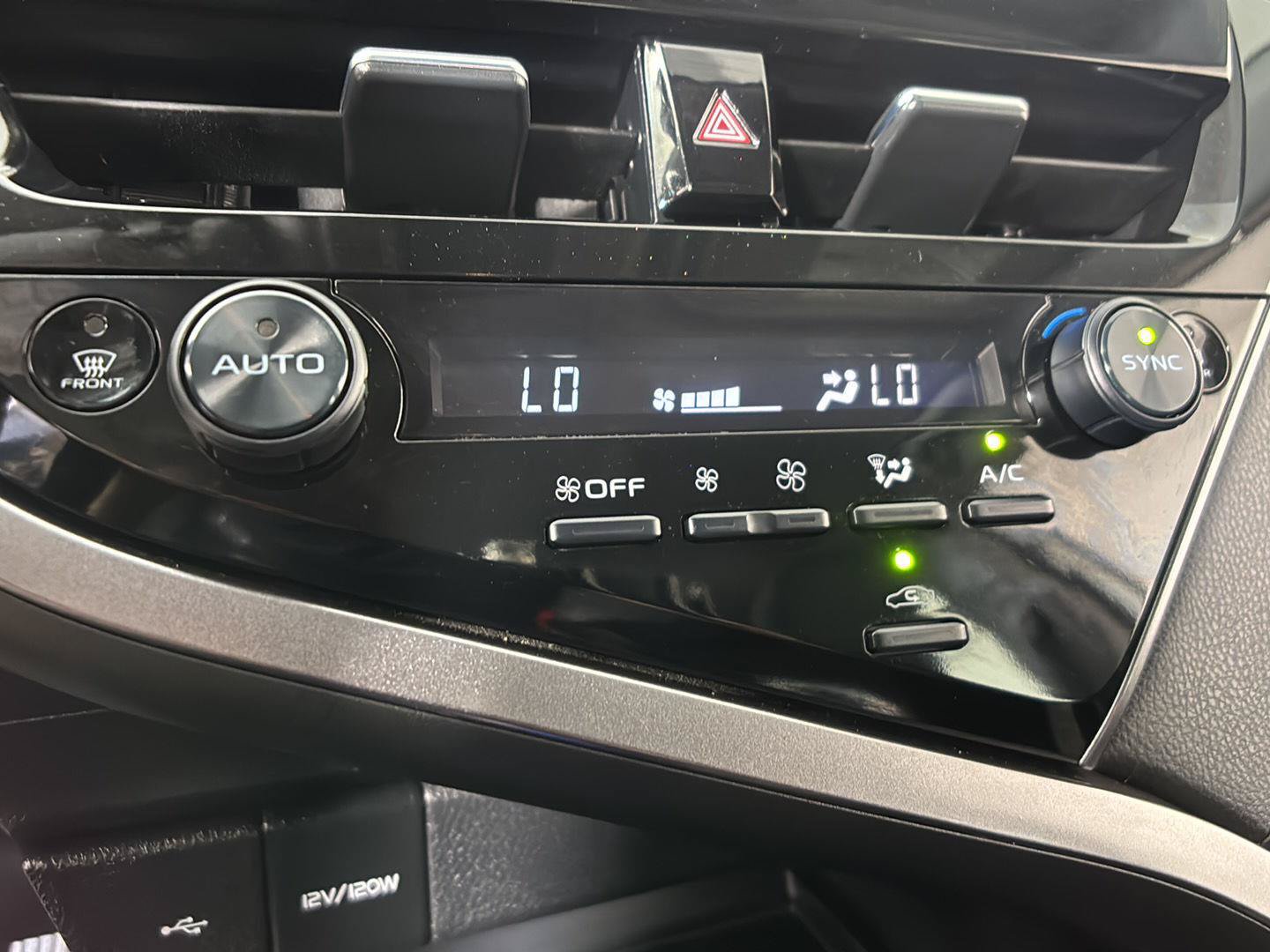 Used 2024 Toyota Camry LE FWD image 30