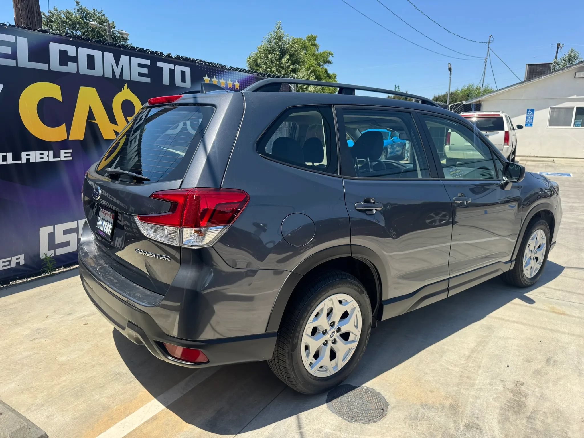 Used 2021 Subaru Forester AWD/4WD image 3