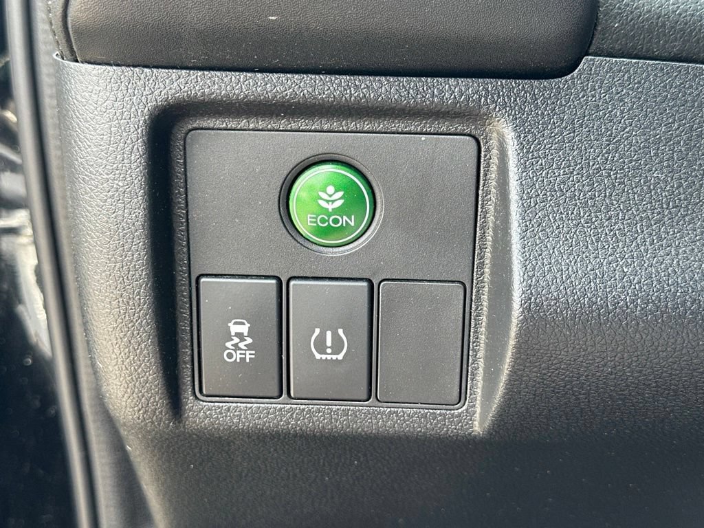 Used 2021 Honda HR-V LX image 17