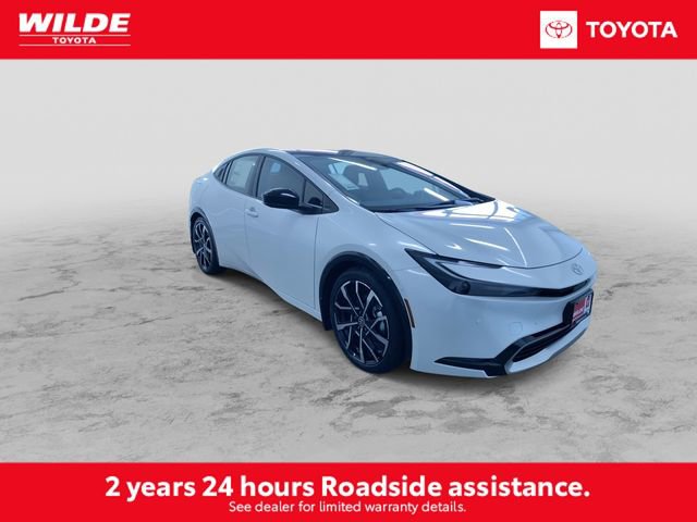 New 2026 Toyota Prius Plug-In Hybrid image 3