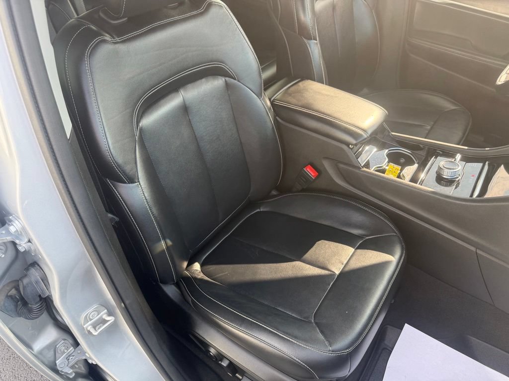 Used 2021 Jeep Grand Cherokee L Limited AWD/4WD image 63