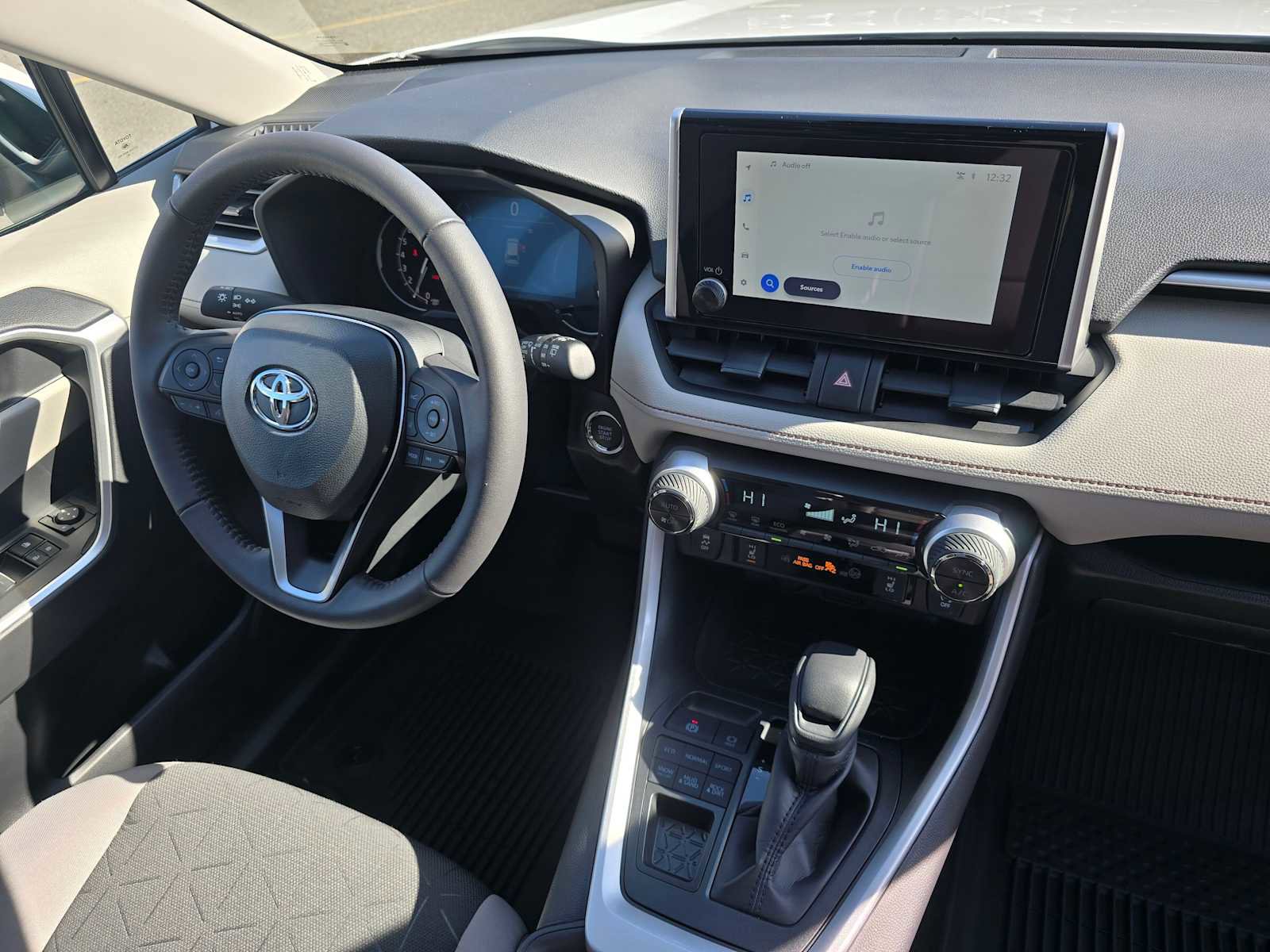 Certified 2025 Toyota RAV4 XLE w/ Convenience Package image 10