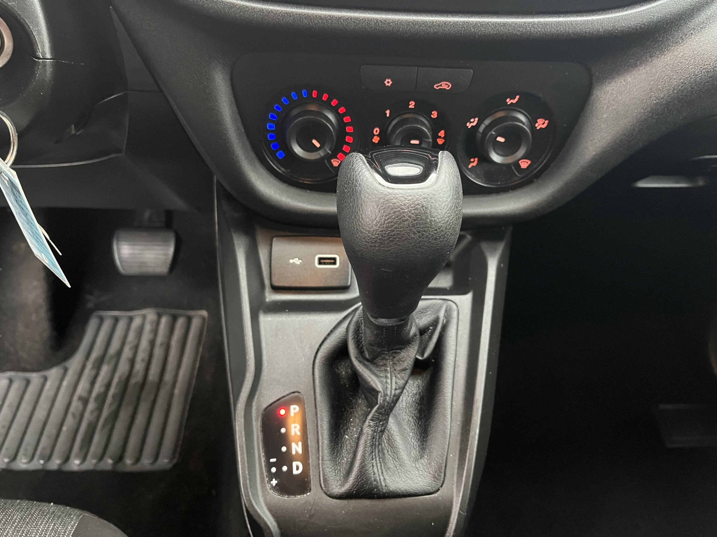 Used 2022 RAM ProMaster City Wagon image 19