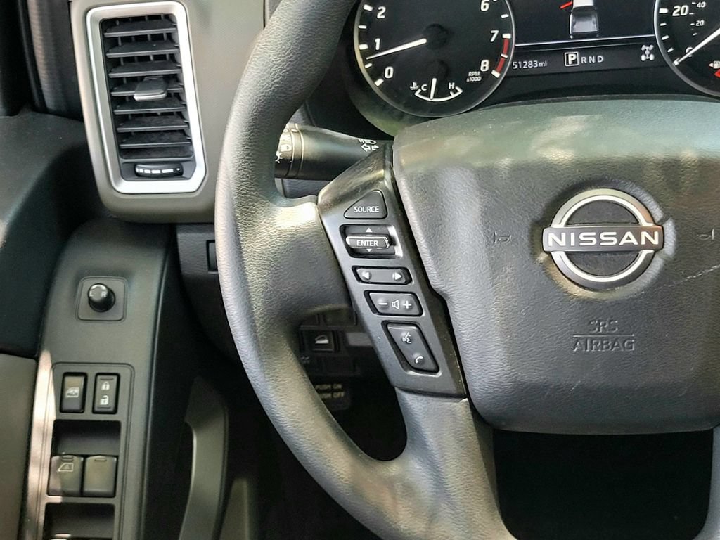 Used 2022 Nissan Frontier SV w/ Technology Package AWD/4WD image 12