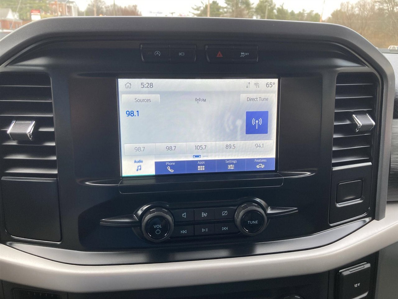 Used 2023 Ford F150 XLT image 18