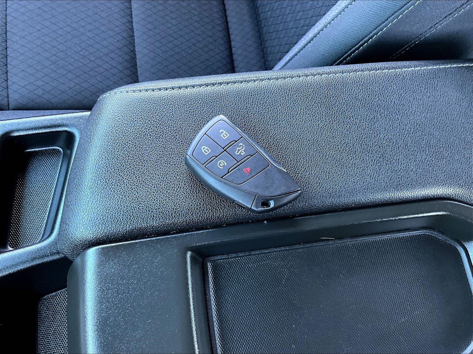 Used 2024 Chevrolet Silverado 1500 LT AWD/4WD image 34