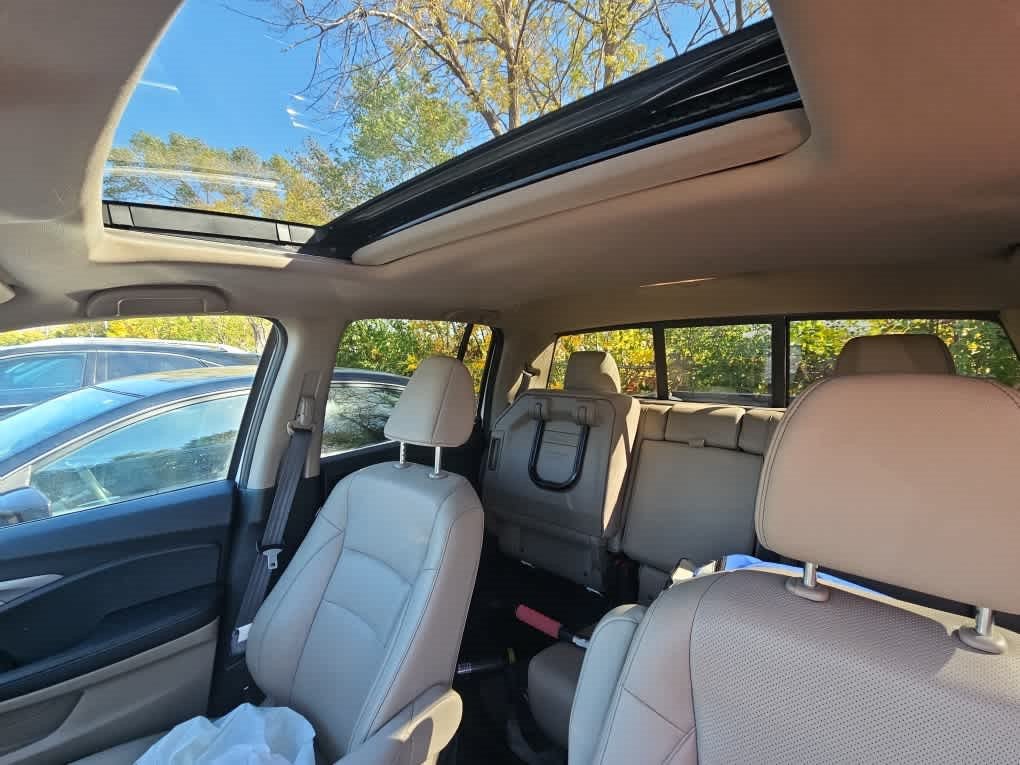 Used 2023 Honda Ridgeline RTL-E image 8