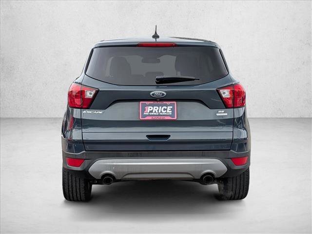 Used 2019 Ford Escape SE image 7